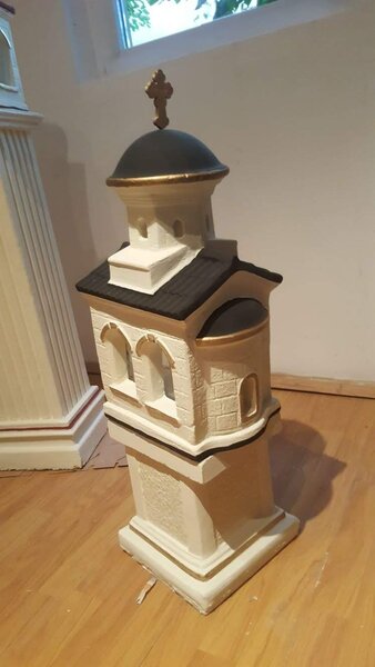 Troita bisericuta, felinar, decoratiuni